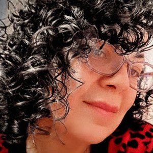 Meet your Posher, Lorien